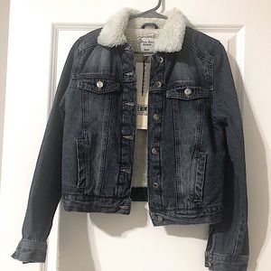 NWT Womens Sherpa Lined Jean Jacket